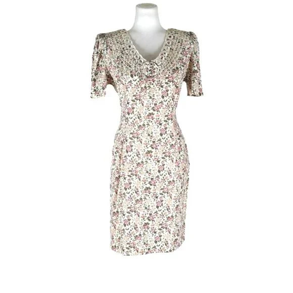 Vintage Paquette Too! Floral Dress with Rosette and Lace Collar Garden Cottage T - Picture 1 of 14